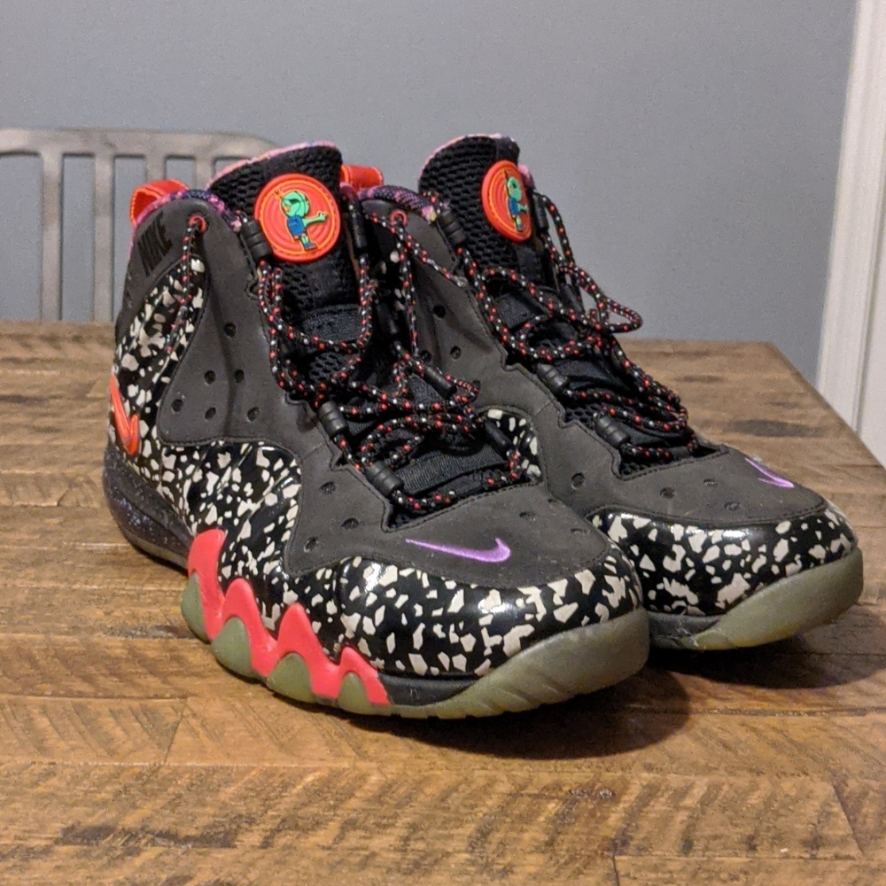 Area 72 Chuckposite